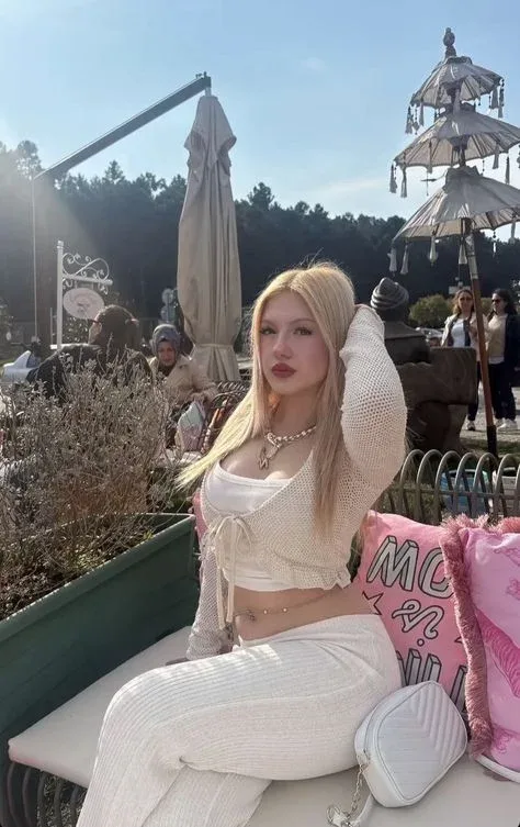 Esenyurt Cansu - Fotoğraf 2